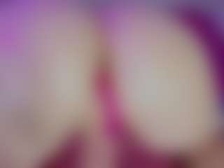 Live cam show with Ariana - Uncut on Dolls Live