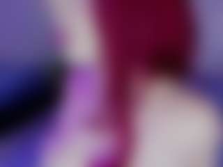 Live cam show with Ariana - Implants on livesuperchat.net