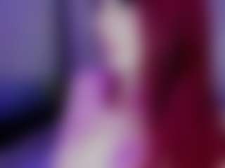 Live cam show with Ariana - Implants on StripNow