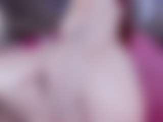 Live cam show with Ariana - Fake Tits on livesuperchat.net