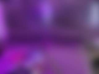Live cam show with Ariana - Fake Tits on Camsoda