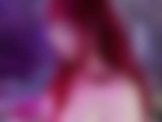 Live cam show with Ariana - Fake Tits on Camsoda