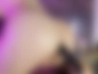 Live cam show with Ariana - Uncut on Camsoda