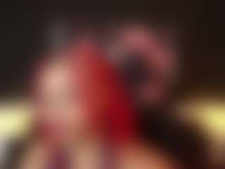Eva's Live Sex Cam Show
