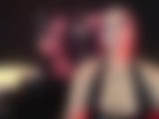 Eva's Live Sex Cam Show