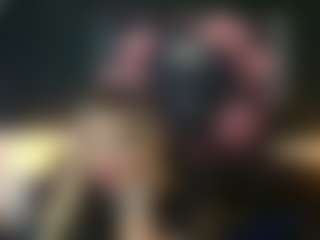 Eva's Live Sex Cam Show