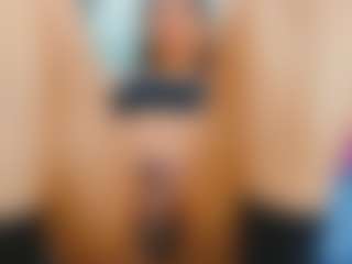 Live cam show with ariell-sweett - HD on Camsoda