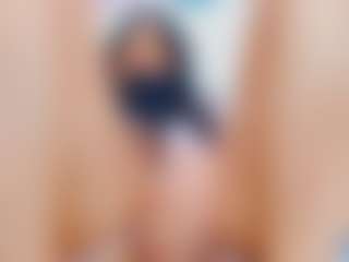 Live cam show with ariell-sweett - White on SpunkLive | colombia