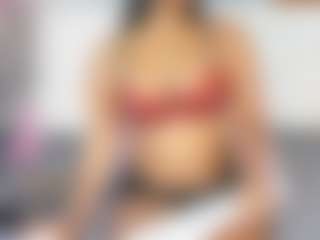 Live cam show with indiancutiie - Mature on friskycurves.com