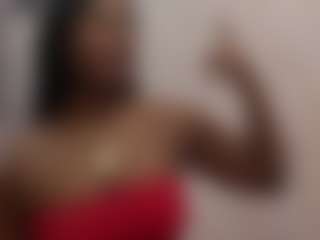 Live cam show with indiancutiie - Athletic MILF on StripNow