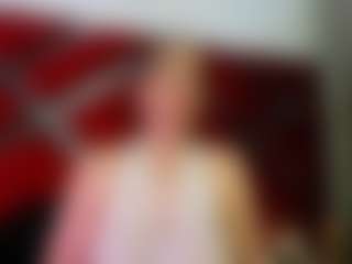 Live cam show with Kendra - Ebony on Milf Play | colombia
