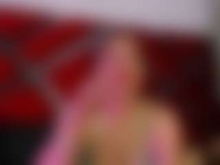 Live cam show with Kendra - Black MILF on crypto-cams