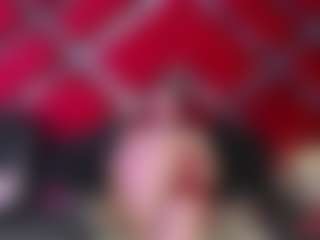 Live cam show with Kendra - Granny on Camsoda
