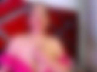 Live cam show with Kendra - Granny Big Ass on Mixed Magazine Live