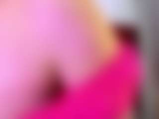 Live cam show with Kendra - Mature Young Adult on Streamer API