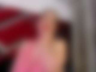 Live cam show with Kendra - Cosplay Granny on Gym Cam Girls