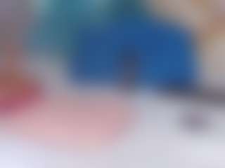 Live cam show with Sophie-Sweett - Tiny Tits on Camsoda