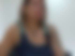 Live cam show with Yayita81 - Mature on TeamSkeetLive