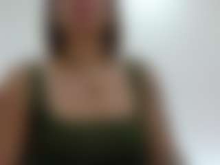 Live-Cam-Show mit Yayita81 - Camel Toe auf Camsoda