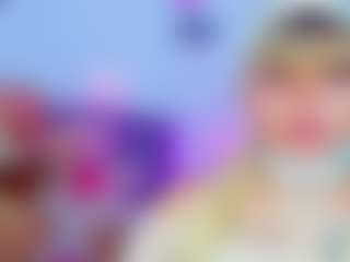 Live cam show with ariana-diaz - Blonde Hair on CamClone