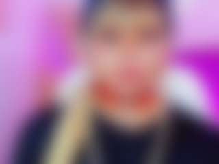 Live cam show with ariana-diaz - Blonde Hair on Dolls Live