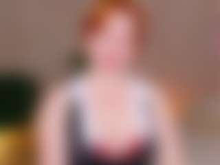Live cam show with ArielJoy - Stockings on Dolls Live