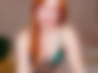Live cam show with ArielJoy - Joi on Livezox