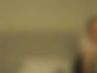 Live cam show with estef-love - Petite Young Adult on Camsoda