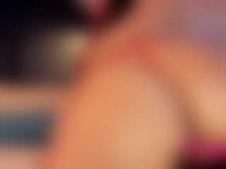 Hanna-Red's Live Sex Cam Show