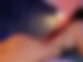 Live cam show with Hanna-Red - Small Tits on Adult Interactions