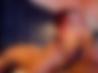 Hanna-Red's Live Sex Cam Show
