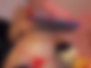 Hanna-Red's Live Sex Cam Show
