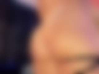 Hanna-Red's Live Sex Cam Show