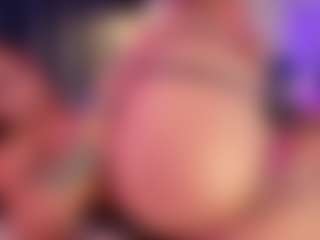 Live cam show with Hanna-Red - Skinny on sexylivex.com