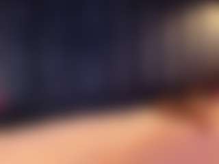 Hanna-Red's Live Sex Cam Show