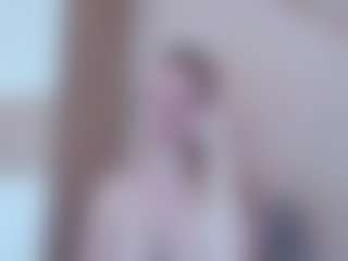 Live cam show with Servallinya - Wet on thefappeningchat.com