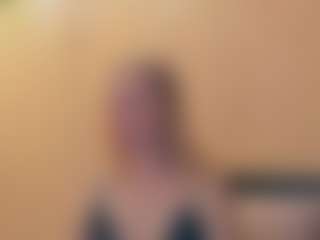 Servallinya's Live Sex Cam Show
