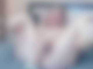 Live cam show with Servallinya - Blue Eyes on Camsoda