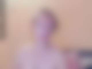 Live cam show with Servallinya - Mature on Soda Cam