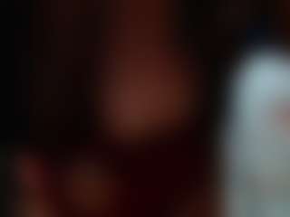 Live cam show with Sweetsmoon - Flirty on StripNow