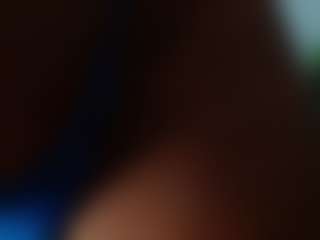 Live cam show with Sweetsmoon - Shaved on Chatstar
