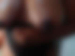 Live cam show with Sweetsmoon - Strapon on xDating