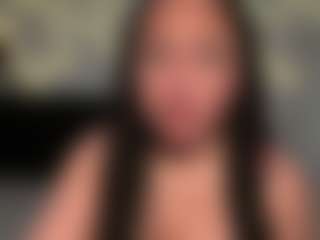 Live cam show with Ruby James - Bisexual on Milf Play