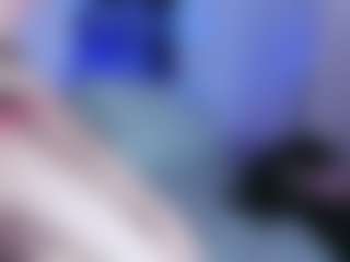 emilyhick's Live Sex Cam Show