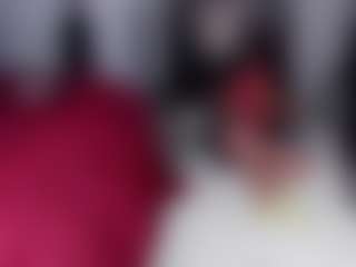 Spettacolo in cam dal vivo con YAYA - Tight su Camsoda