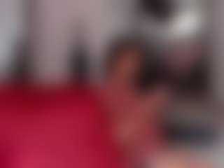 Live cam show with YAYA - Tight on Ass Tok