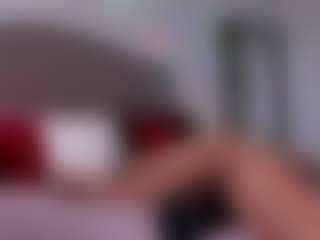 Live cam show with YAYA - Tight on livesuperchat.net