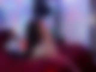 YAYA's Live Sex Cam Show