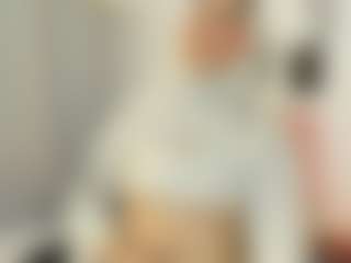 AishaAmin's Live Sex Cam Show