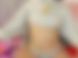 Live cam show with AishaAmin - Arab on Camsoda